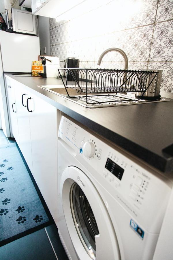 Appartement Black & White With A Gift Soft Panda Budapest